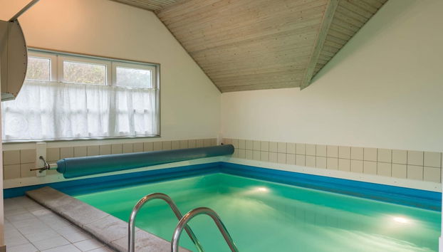 8 Person Holiday Home in Fano - Foto 2, Piscina