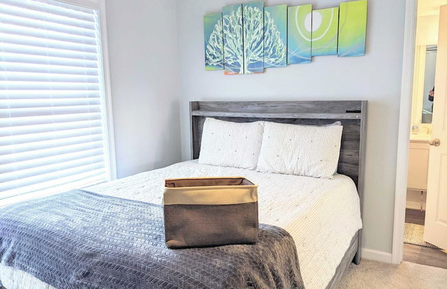 Woodland Chalet by Avantstay Deck + Lake Access - Foto 3