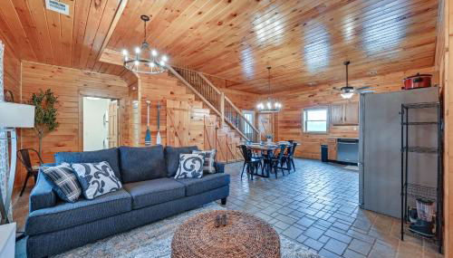 Private Hot Tub, Arcade Game Bee Spring Cabin - Foto 5