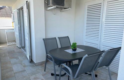 Apartmani Lovrenčić - Foto 27