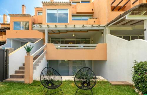 Luxury 5-Bedroom Townhouse in Puente Romano - Foto 19