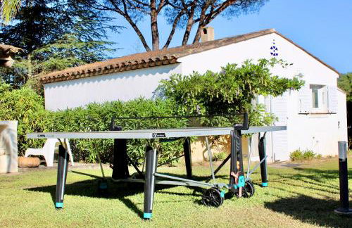 Villa provençale, Golfe Saint Tropez, Climatisée 12 pers, 4 suites, Piscine chauffée, Hammam, Spa, Billard, Pétanque, Wifi professionnel haut débit - Foto 19