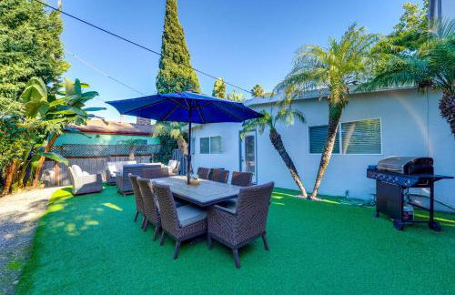 Shores Perfection - Spa, AC, Pet Friendly, Parking, Fire Pit & Massive Private Yard! - Foto 47