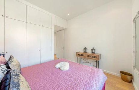 INTERIOR-DESIGN Apartment with HUGE Terrace - Photo 43