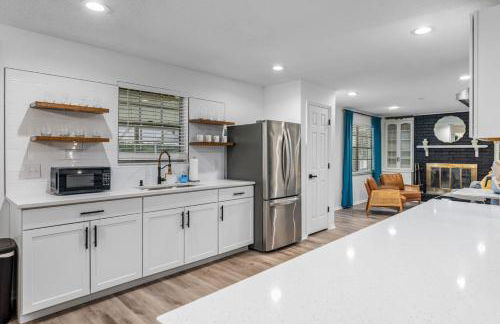 Sunny Lakeside Retreat with Pool and Firepit - Photo 40