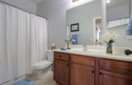 Private Mini Serene Oasis with Pool - Photo 28