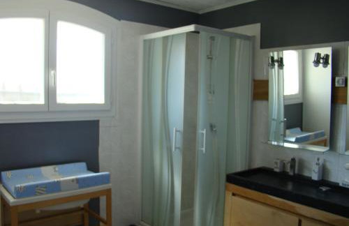 Villa Ardilla - Classée 3 étoiles -Grand confort et bien-être à proximité immédiate du centre du village et des commerces - Photo 11