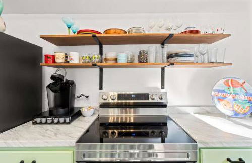 Bright Bay Hideaway - Near Springs - Pet Friendly - Foto 13