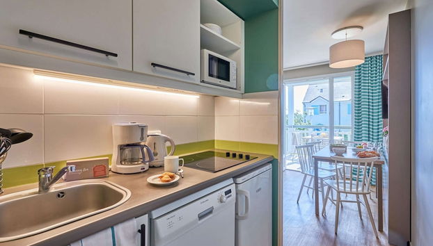 Residence Le Chant des Oiseaux in Courseulles-sur-mer - Foto 5, Cocina privada