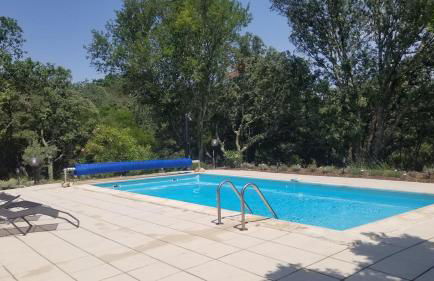 Villa avec piscine sur terrain clôt - Photo 16