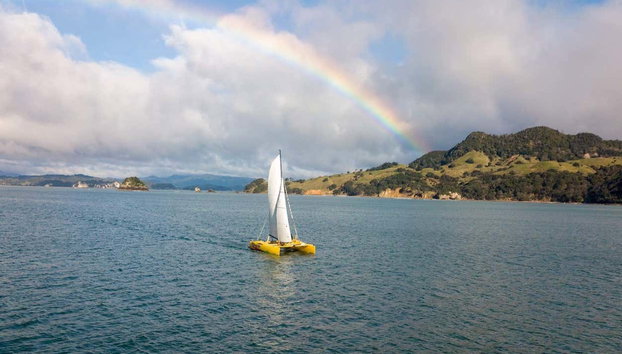 Noleggio barca con skipper a Whitianga - Foto 2, Catamarano privato nella costa di Coromandel