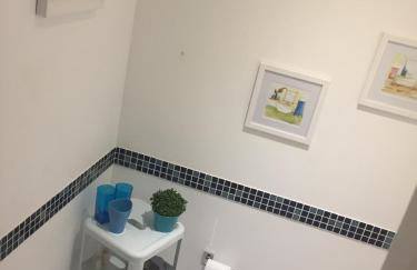 Cozy Blue House - Photo 17