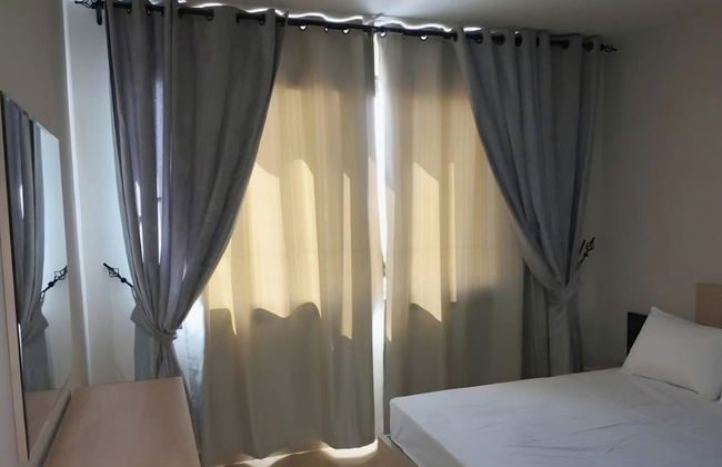 2 Bed Chalet Sleeps 4 Free Parking & Balcony - Foto 3