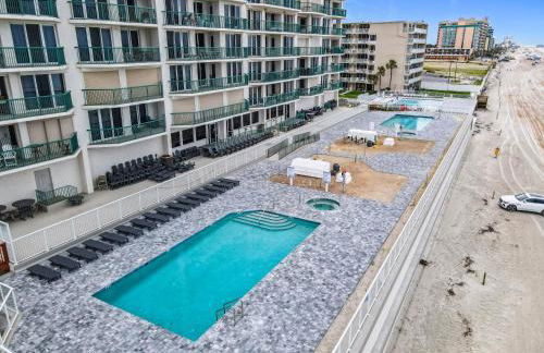 Oceanfront Large Condo in Charming Daytona Beach Shores - Photo 6