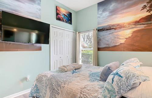 Spacious family home w pool & game room - Photo 70