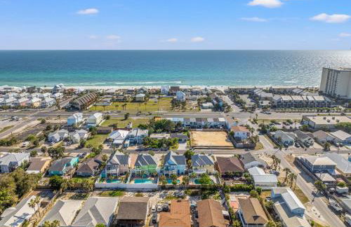Seafoam – Beautiful 3BR Home with Heated Private Pool - 4 Min Walk to Beach! - Foto 15