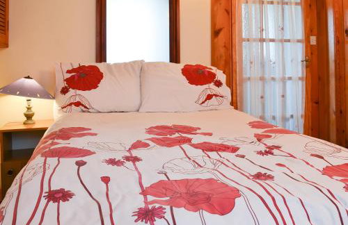 Yarker Lane Cottage - Photo 8