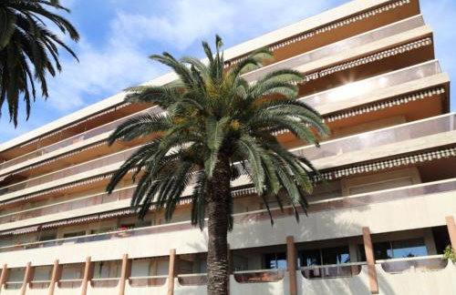 2P calme avec terrasse, piscine, parking et wifi - FR-1-196-368 - Foto 16