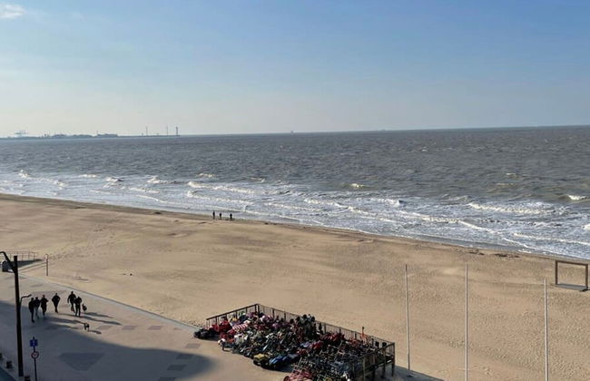 Beautiful Spacious Studio With Frontal sea View - Foto 34