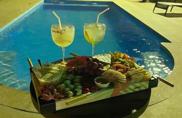 Maravilhosa casa com piscina em Lagoa Santa - Foto 8