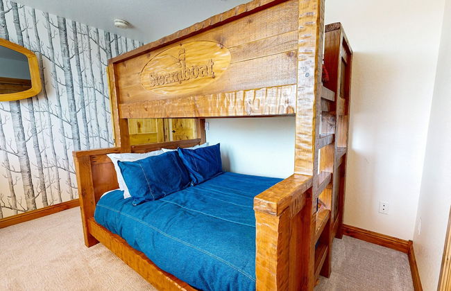 Torian Plum Condominiums - Foto 31