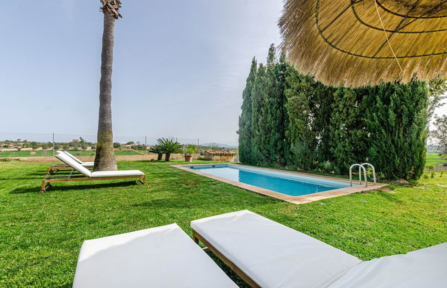 Villa With Saltwater Pool - Foto 32