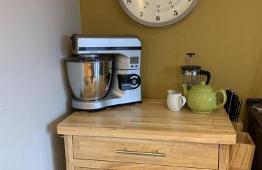 Min-Y-Fford sleeps 6 plus pet - Foto 15