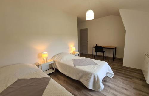 Maison tranquille avec jardin, proche Châteauroux, 4 ch., 3 sdb, terrasse, barbecue, parking - FR-1-591-358 - Photo 13