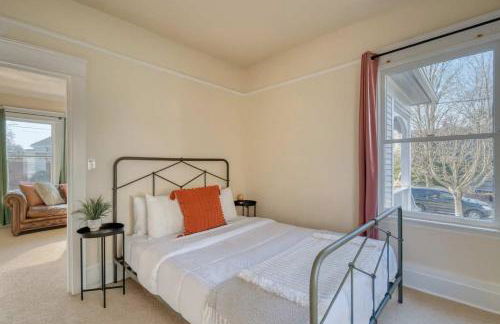 Dream Two-Bedroom in Laurelhurst - 97 WalkScore - Photo 17