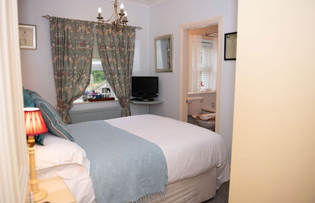 Milton House Studio Apartment Suites - Photo 16