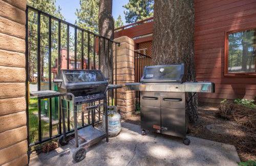 Townhouse Art Gallery in Mammoth's Best Location - Photo 36