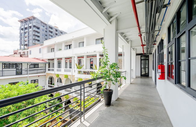 w Beautiful Loft in Santa Ana - Photo 68