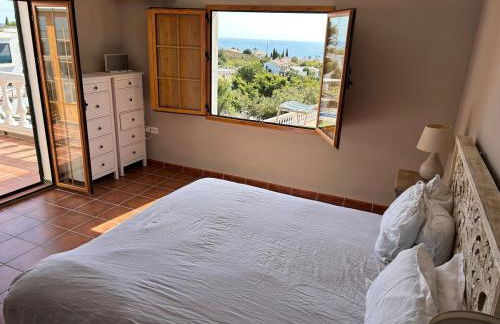 Villa Aroha - Huge Villa, Sea Views & 2 pools - Foto 20