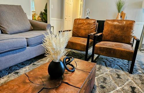 VillaQuèFrancia near Elvis Presley's Graceland 6 mins from Airport, Shuttle, & Rental Vehicle - Foto 6