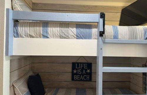 Sea-Renity Heated pools steps to the beach - Foto 42