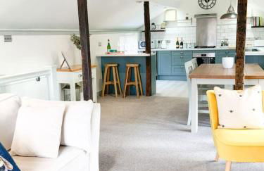 The Mews Pet Friendly and Parking - Foto 3