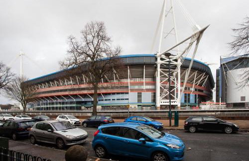 1 Fitzhamon Embankment APARTMENTS opposite Principality Stadium - LONG STAY OFFER - Foto 37