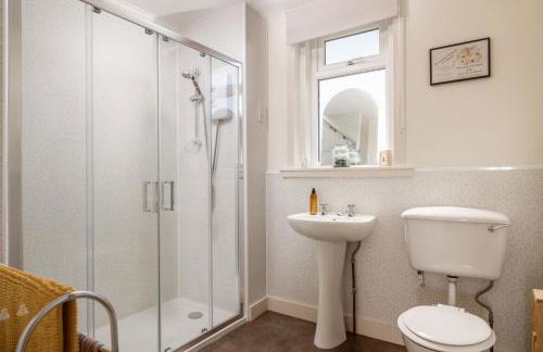 Self-catering Lighthouse Keeper's Cottage on the NC500 - Photo 35