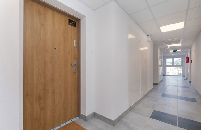 Aquamarina Prima Apartments by Renters - Photo 28