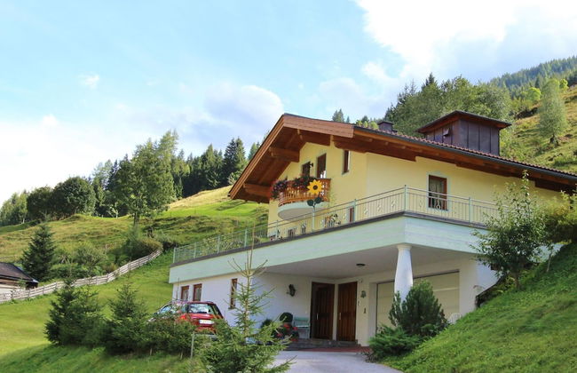 Sunlit Apartment near Ski Area in Hüttschlag - Foto 14