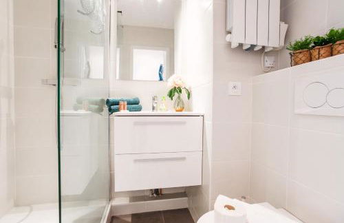 L'ANGE GARDIEN III AP4293 By Riviera Holiday Homes - Foto 22