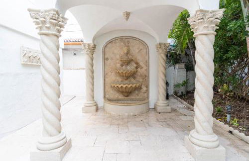 Oceana Blue / Beach Front / Pool / Bar / Relax - Foto 6