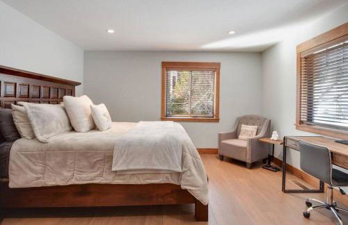 Luna Cabin - 5BR Hot Tub A/C Game Room EV Charger - Foto 42