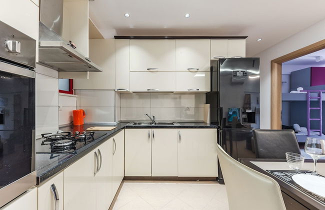 City Center Comfort by PS - Photo 11