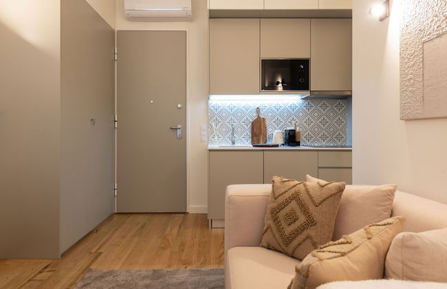 Mouzinho da Silveira 215 by LovelyStay - Foto 43