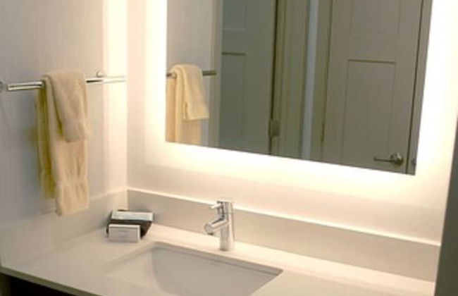 Spring Lake Townhomes and Suites - Photo 11