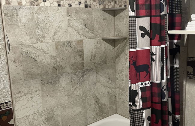 Travellers Rest Cabins and RV Park - Photo 41