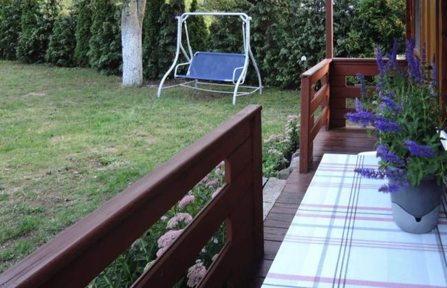 Bungalow Near Turquoise Lake and Baltic Sea - Photo 8