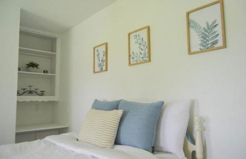 Gorgeous 10 Acre Modern Farmhouse & Private Pond - Photo 22