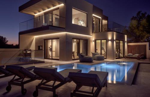 Uparati villa - Hilltop Sea View Retreat by the beach - Foto 17